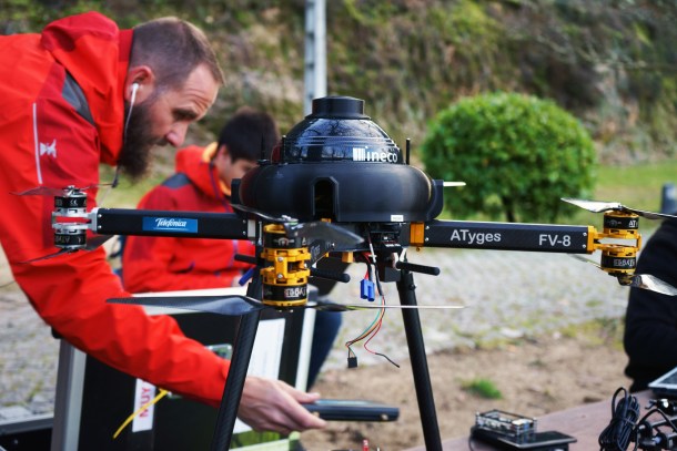 Drones 5G para controlar las vías del tren