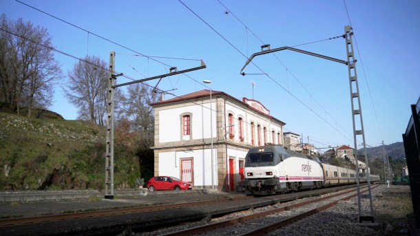 Drones 5G para controlar las vías del tren